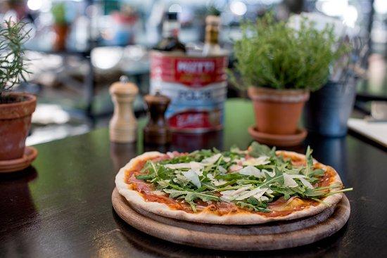 Vingaarden Enoteca E Pizzeria